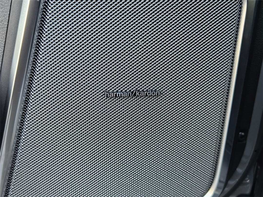 2026 Ram 2500 Laramie - Image 12