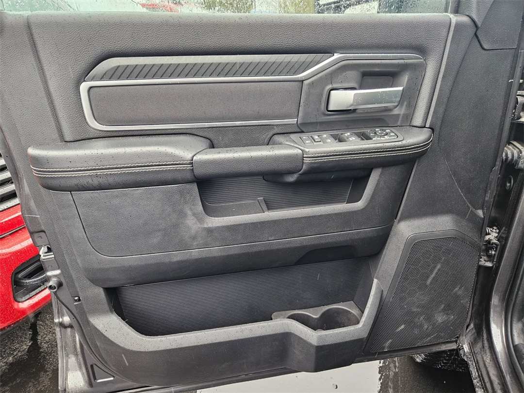 2026 Ram 3500 Big Horn - Image 10