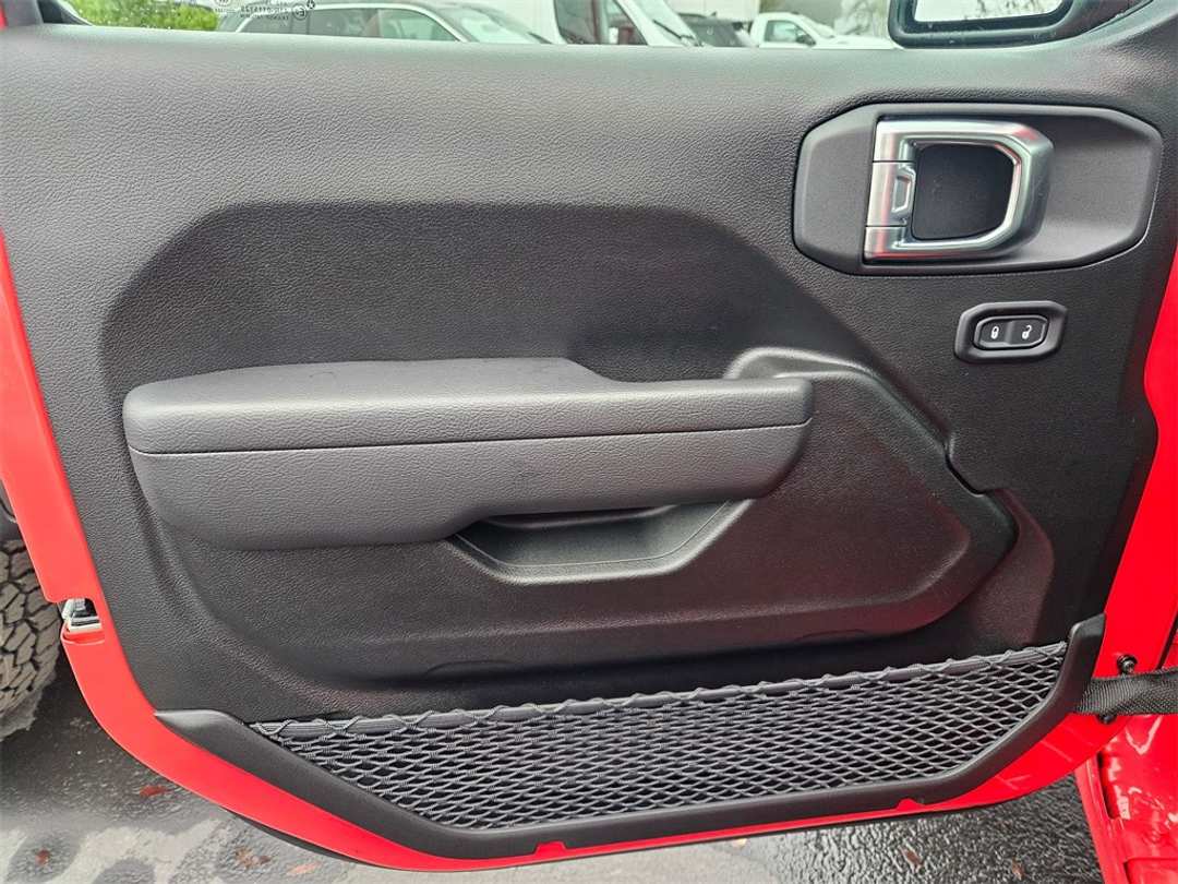 2026 Jeep Wrangler Sport - Image 10