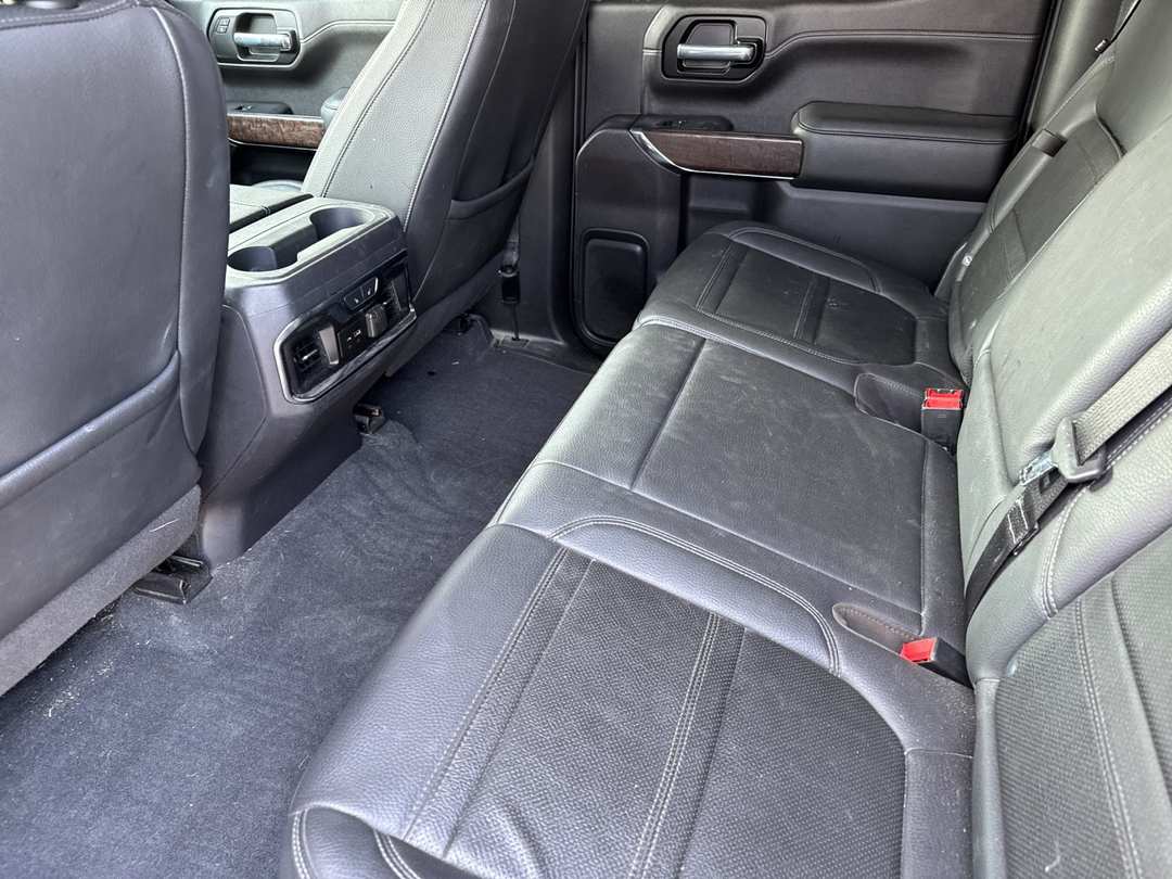 2020 GMC Sierra 1500 Denali - Image 11