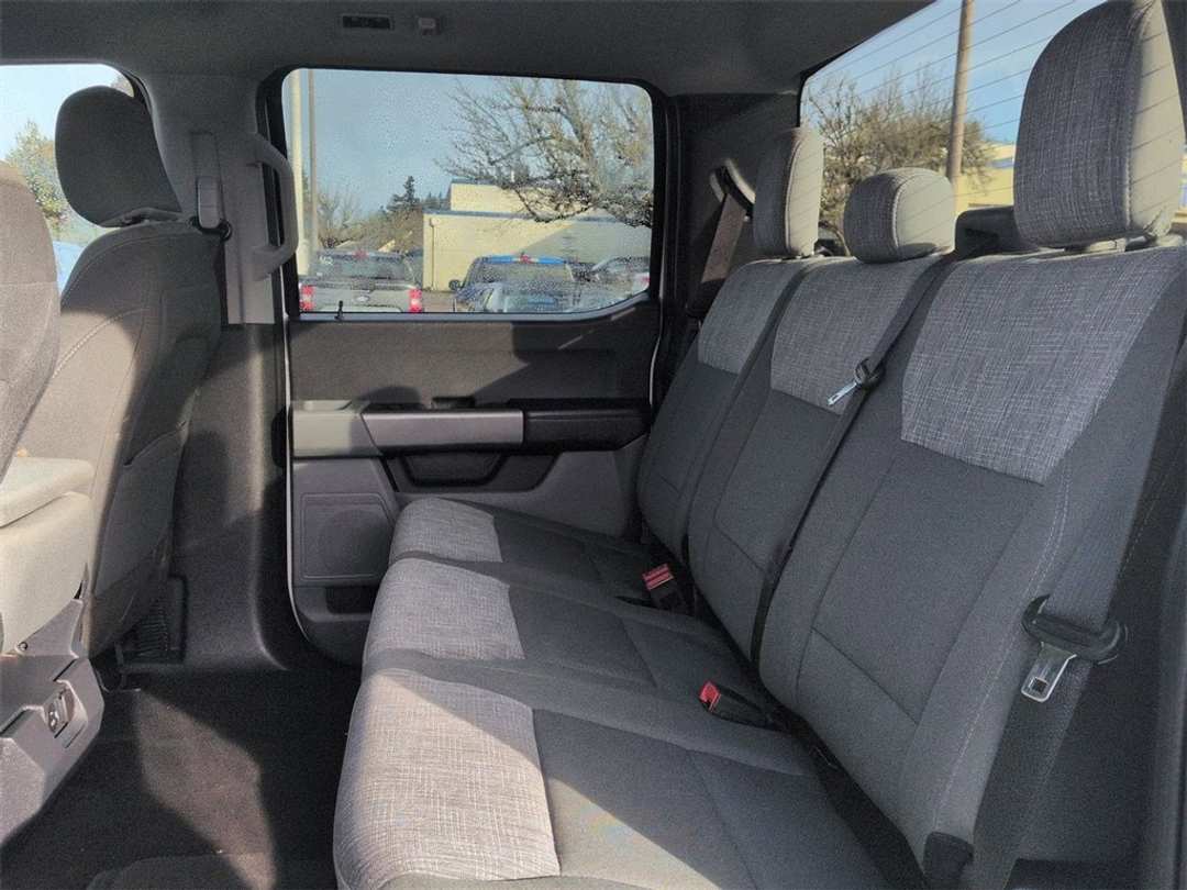 2023 Ford F-150 XL - Image 24