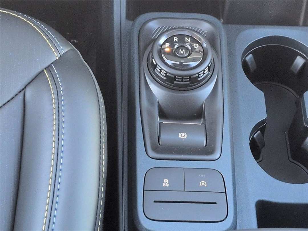 2026 Ford Maverick Lobo Standard - Image 16