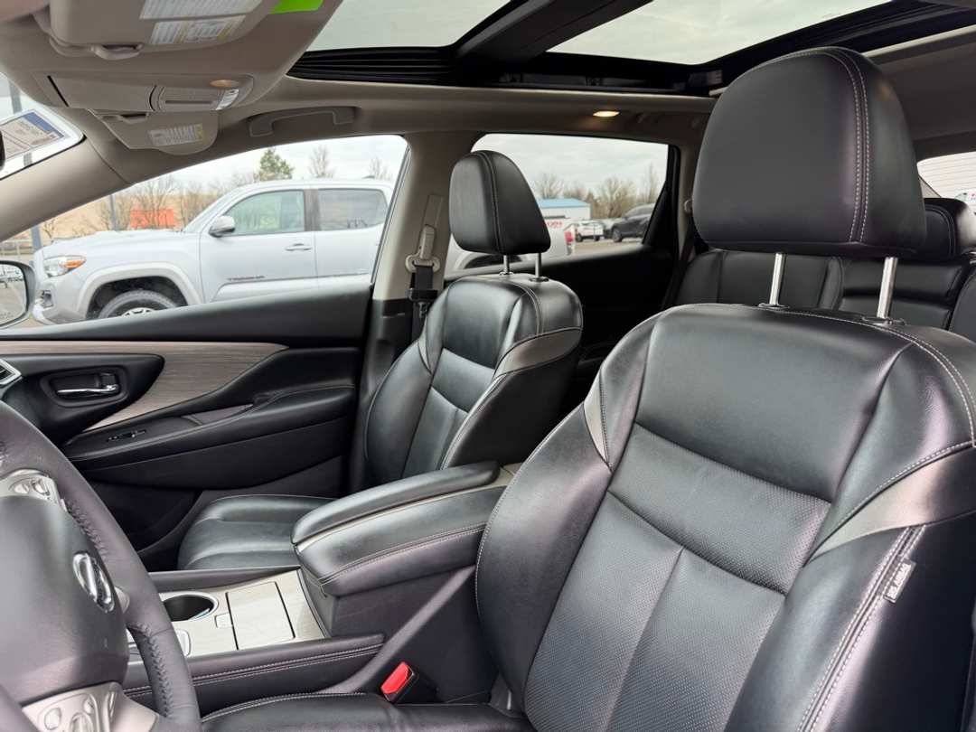 2017 Nissan Murano SL - Image 15