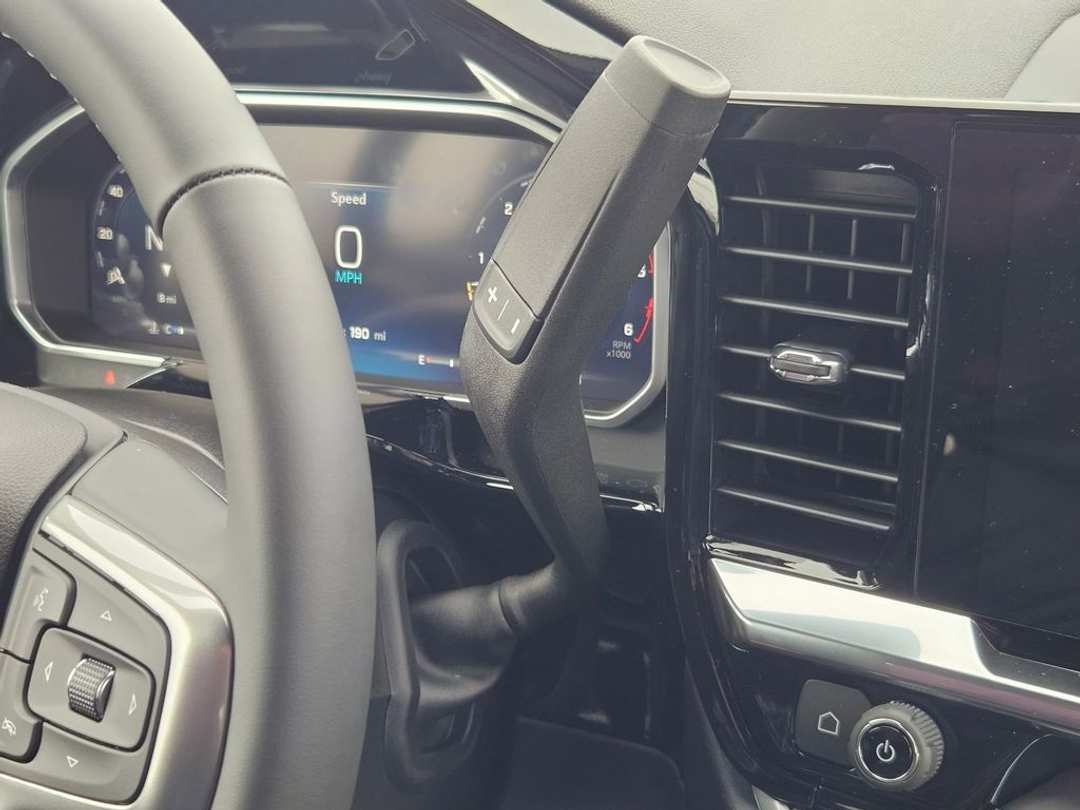 2026 Chevrolet Silverado 3500Hd LT - Image 18