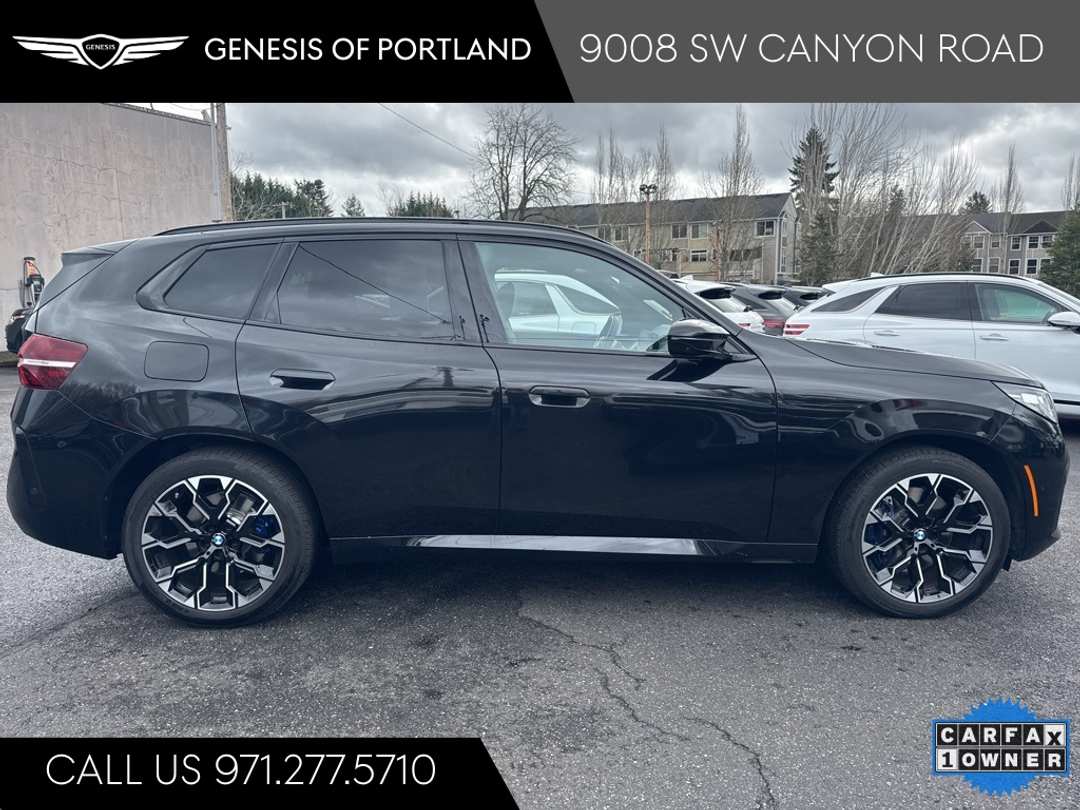 2025 BMW X3 M50 xDrive - Image 8