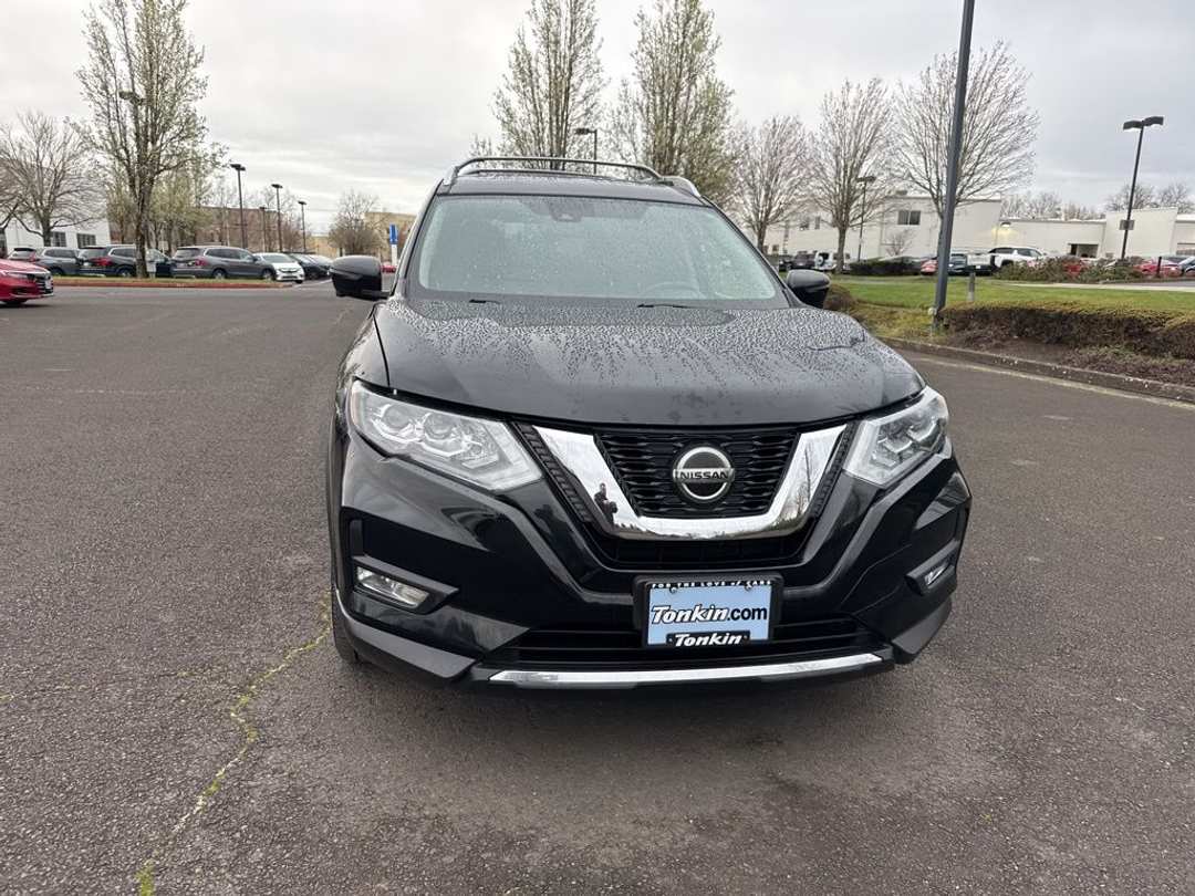 2018 Nissan Rogue SL - Image 2