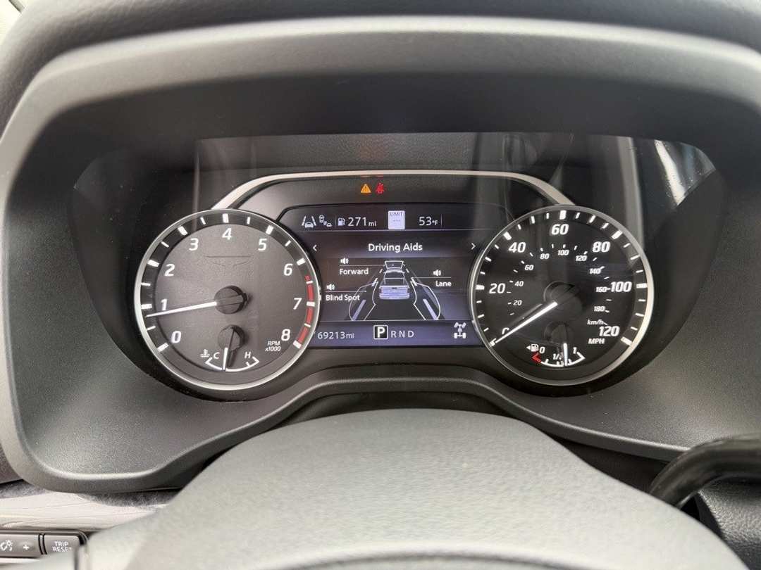 2020 Nissan Titan SV - Image 19