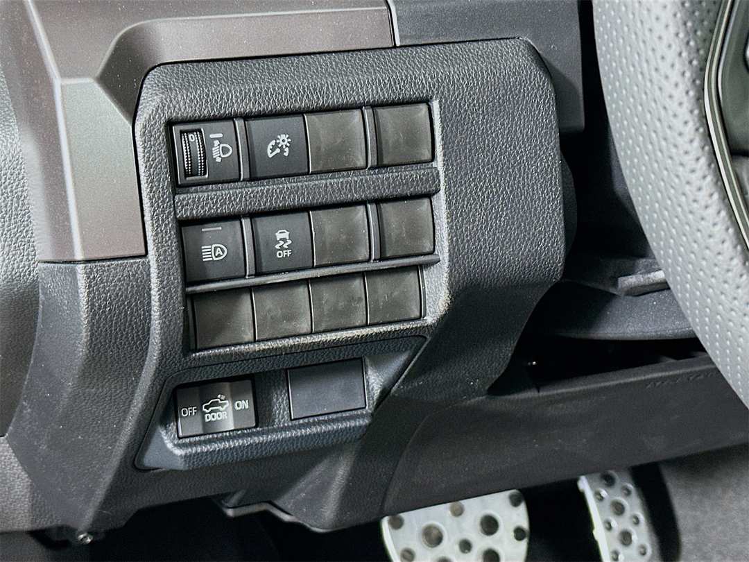 2026 Toyota Tacoma TRD Sport - Image 10