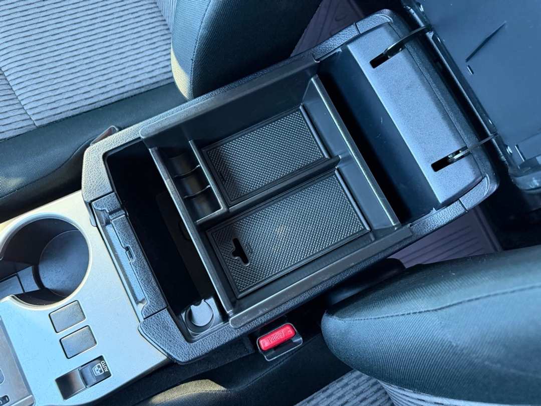 2017 Toyota 4Runner SR5 - Image 26