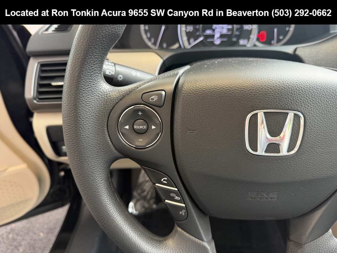 2015 Honda Accord LX - Image 16