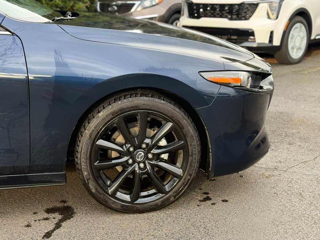 2020 MAZDA Mazda3 Premium - Image 18