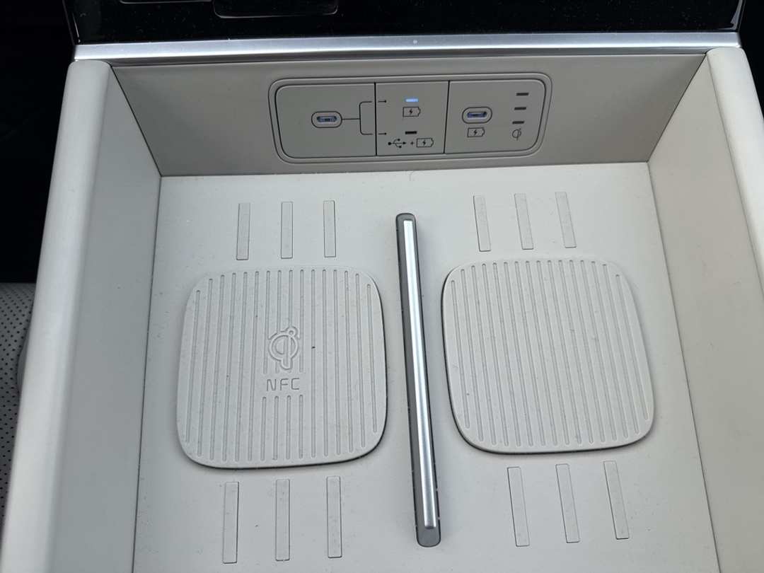 2024 Hyundai Santa Fe SEL - Image 21