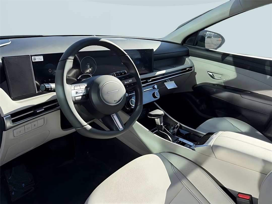 2026 Hyundai Tucson SEL Premium - Image 15