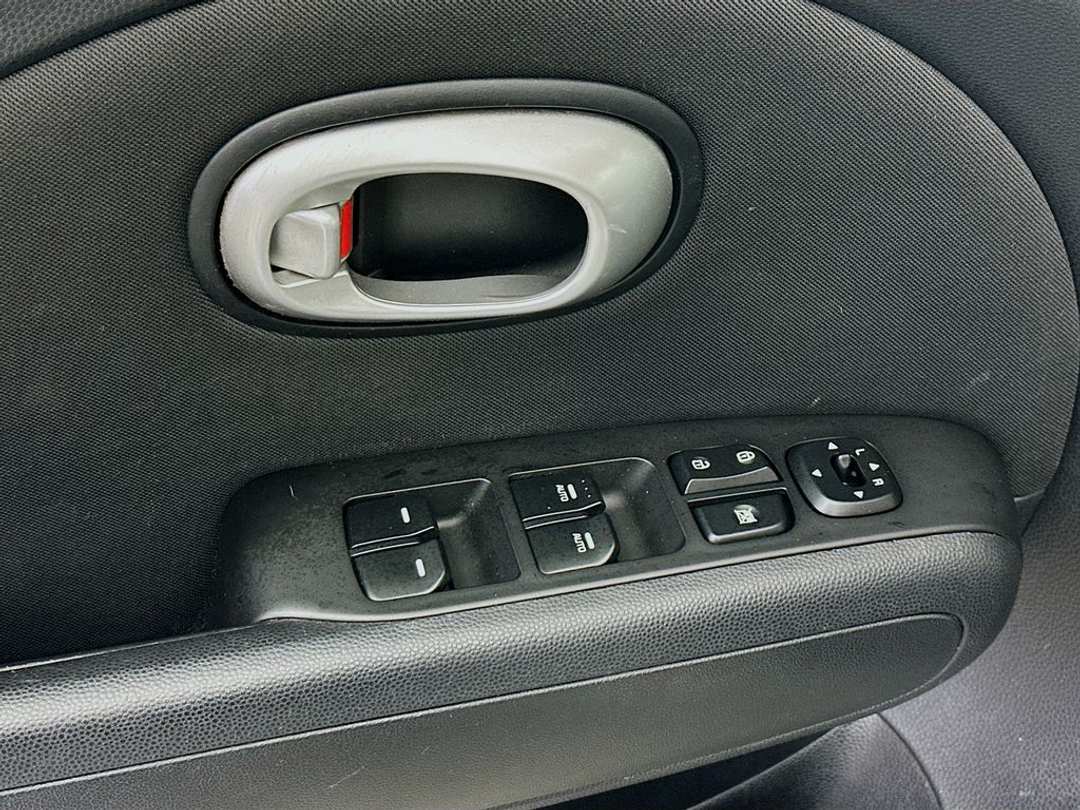 2014 Kia Soul Base - Image 17