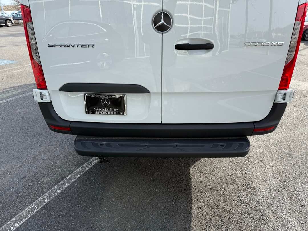 2024 Mercedes-Benz Sprinter 3500 Cargo 170 WB - Image 8