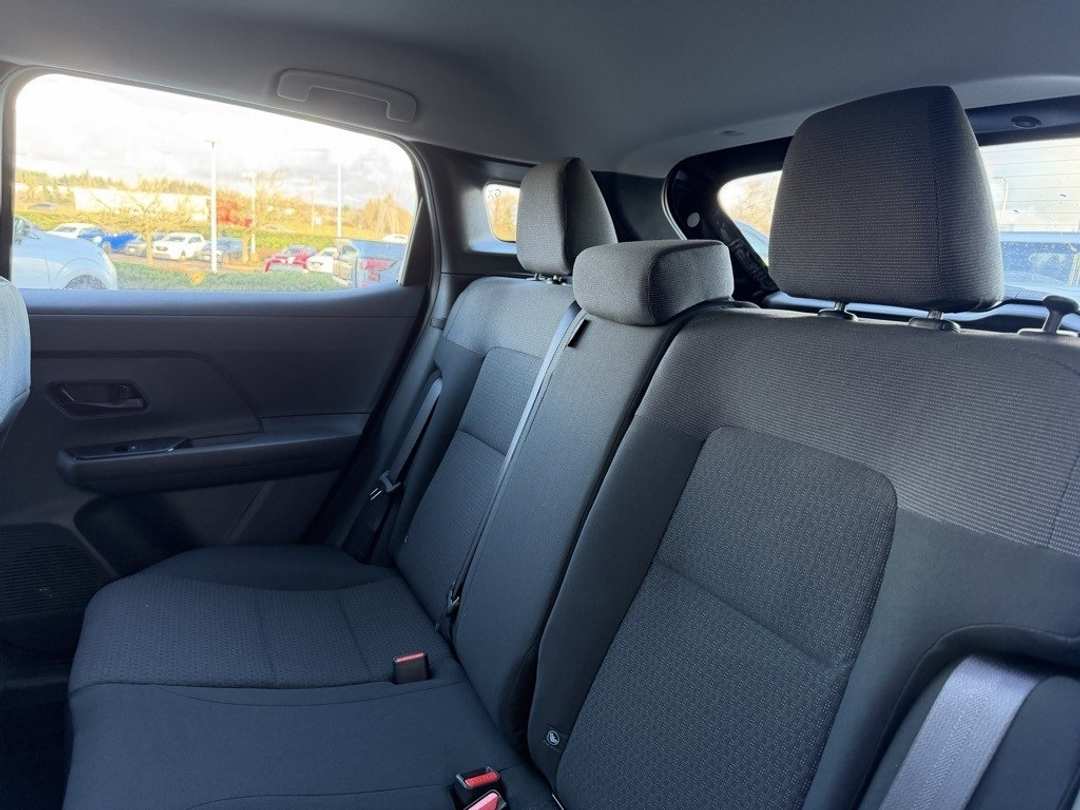 2026 Nissan Kicks S - Image 28