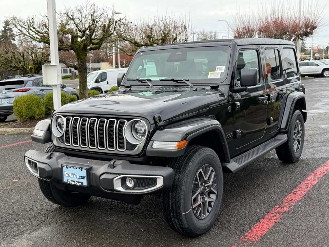 2026 Jeep Wrangler Sahara - Image 4