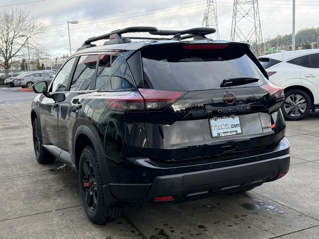 2026 Nissan Rogue Rock Creek - Image 5