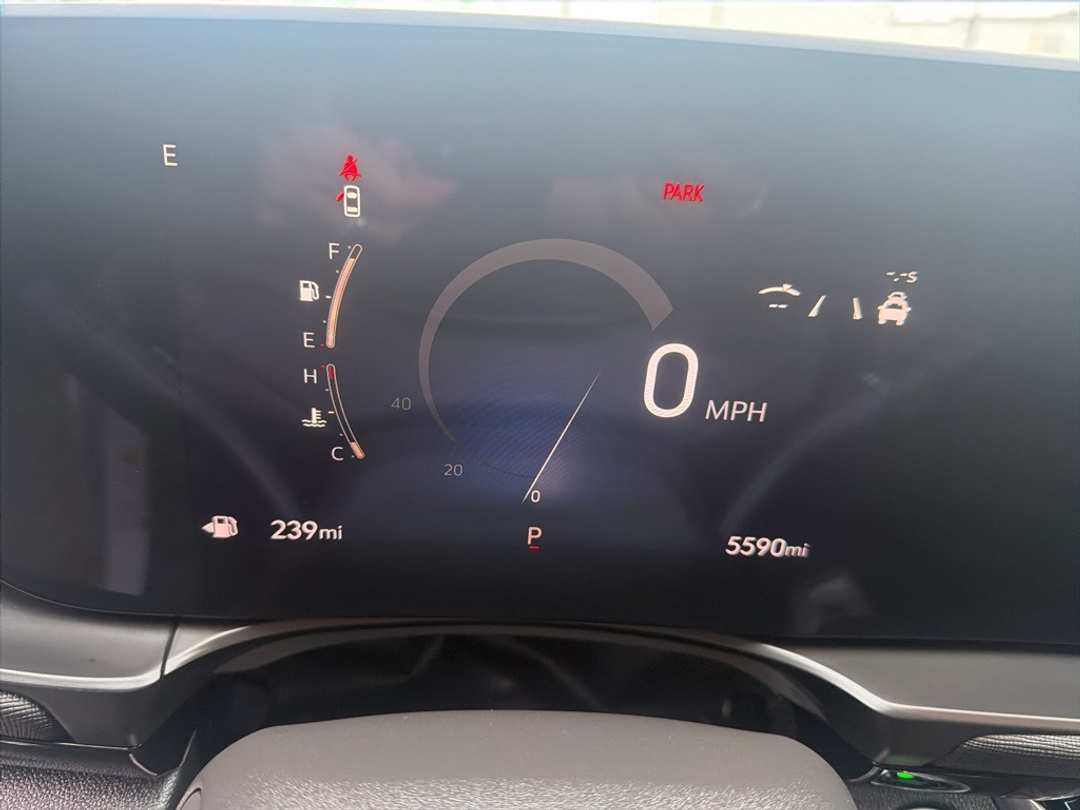 2025 Buick Envista Avenir - Image 31