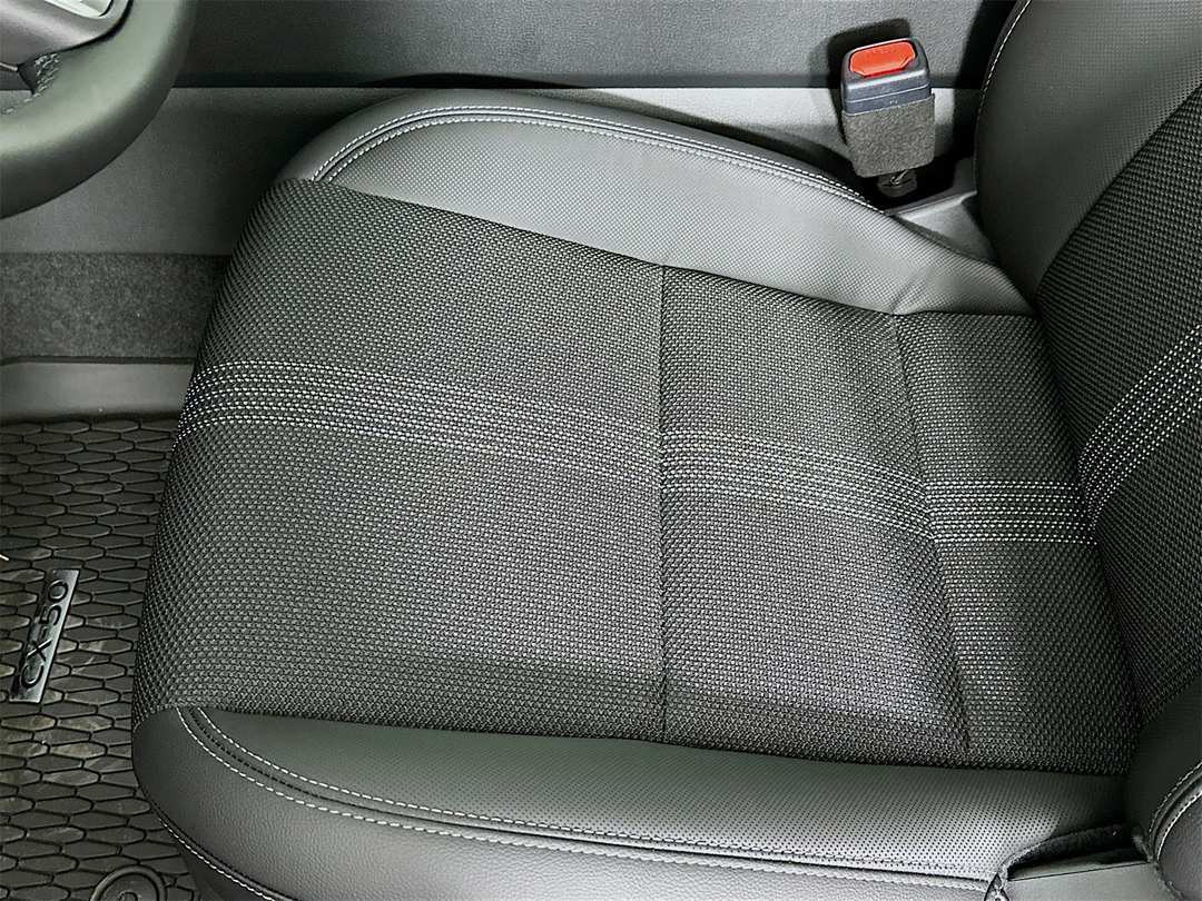 2026 MAZDA Cx-50 Preferred - Image 19