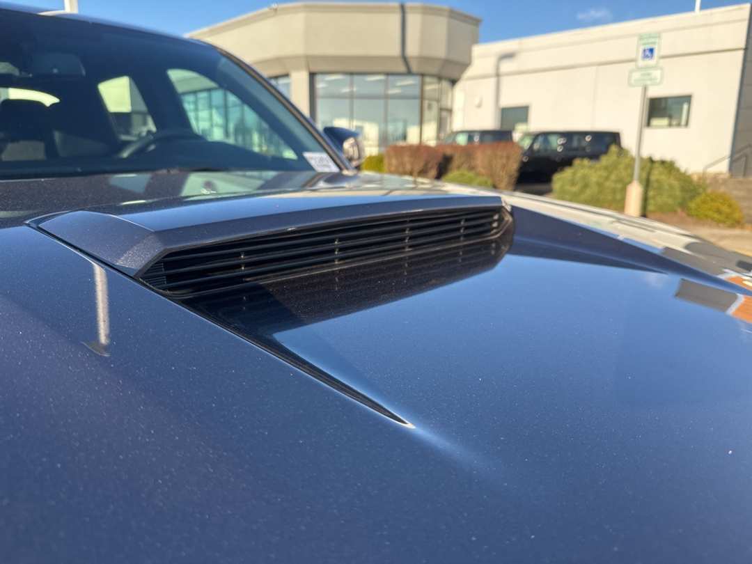 2020 Toyota Tacoma TRD Sport - Image 10