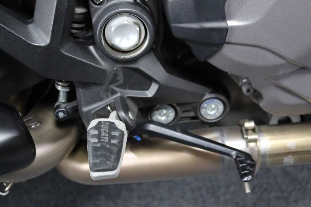 2021 Ducati Monster + - Image 14