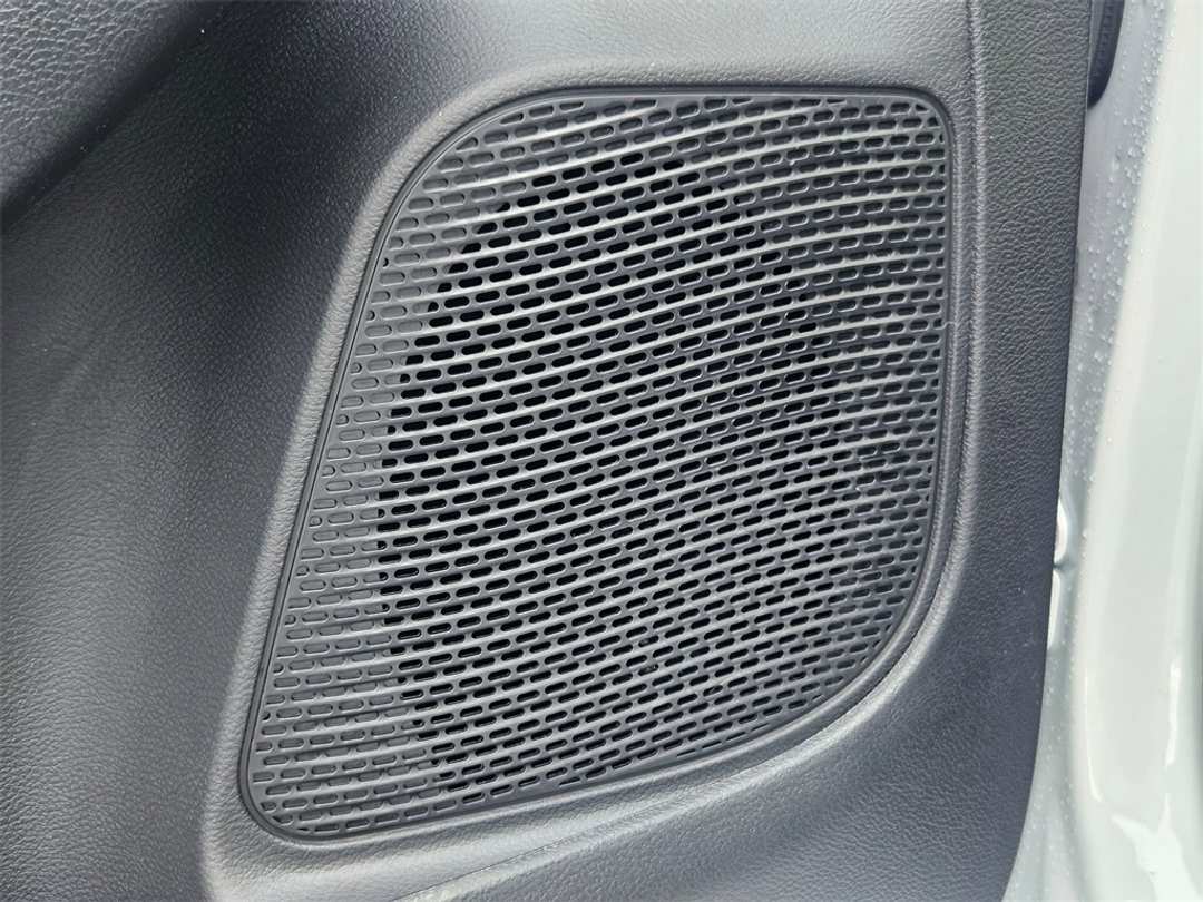 2026 Chrysler Pacifica Limited - Image 12