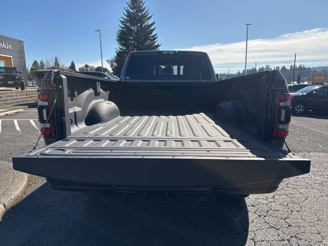 2022 Ram 2500 Laramie - Image 7