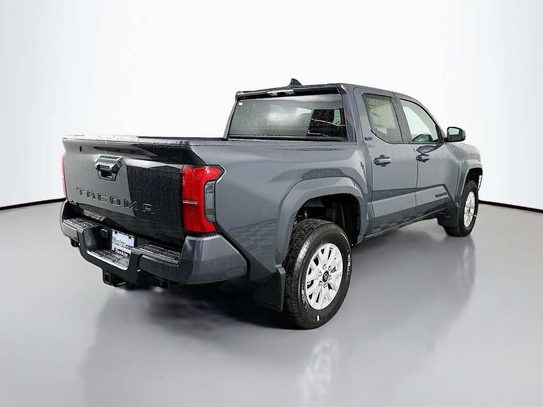 2026 Toyota Tacoma SR5 - Image 7