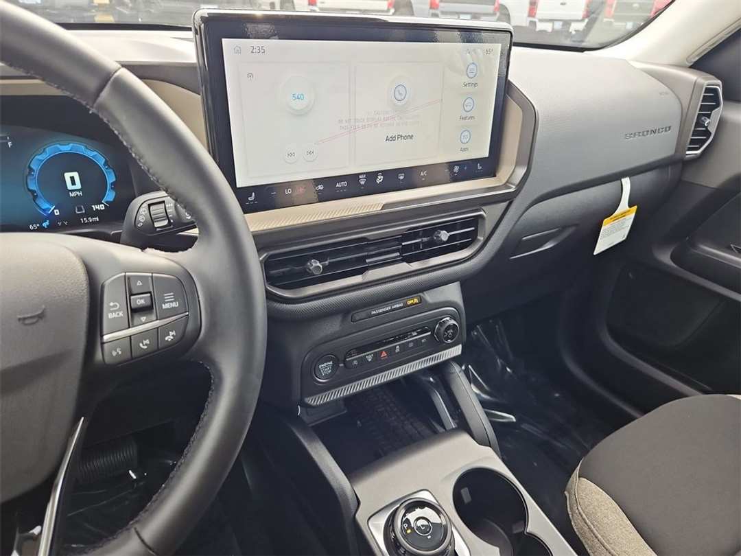 2025 Ford Bronco Sport Big Bend - Image 18