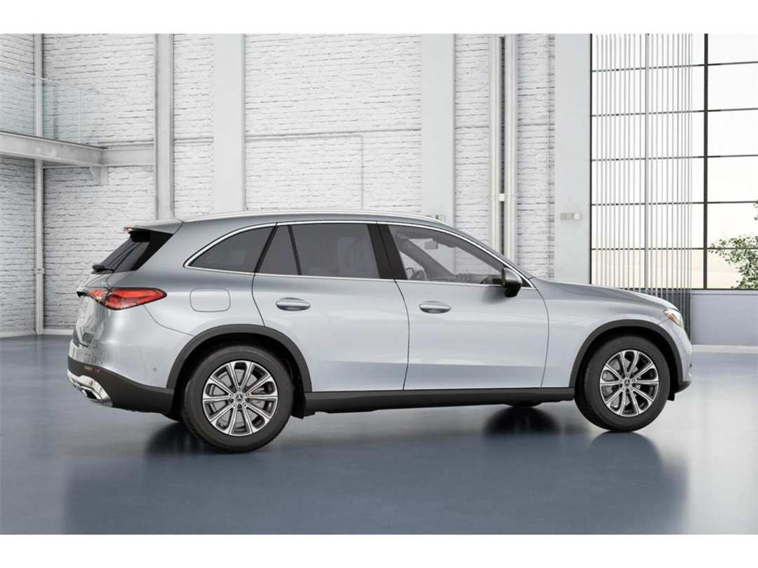 2025 Mercedes-Benz GLC GLC 300 - Image 18