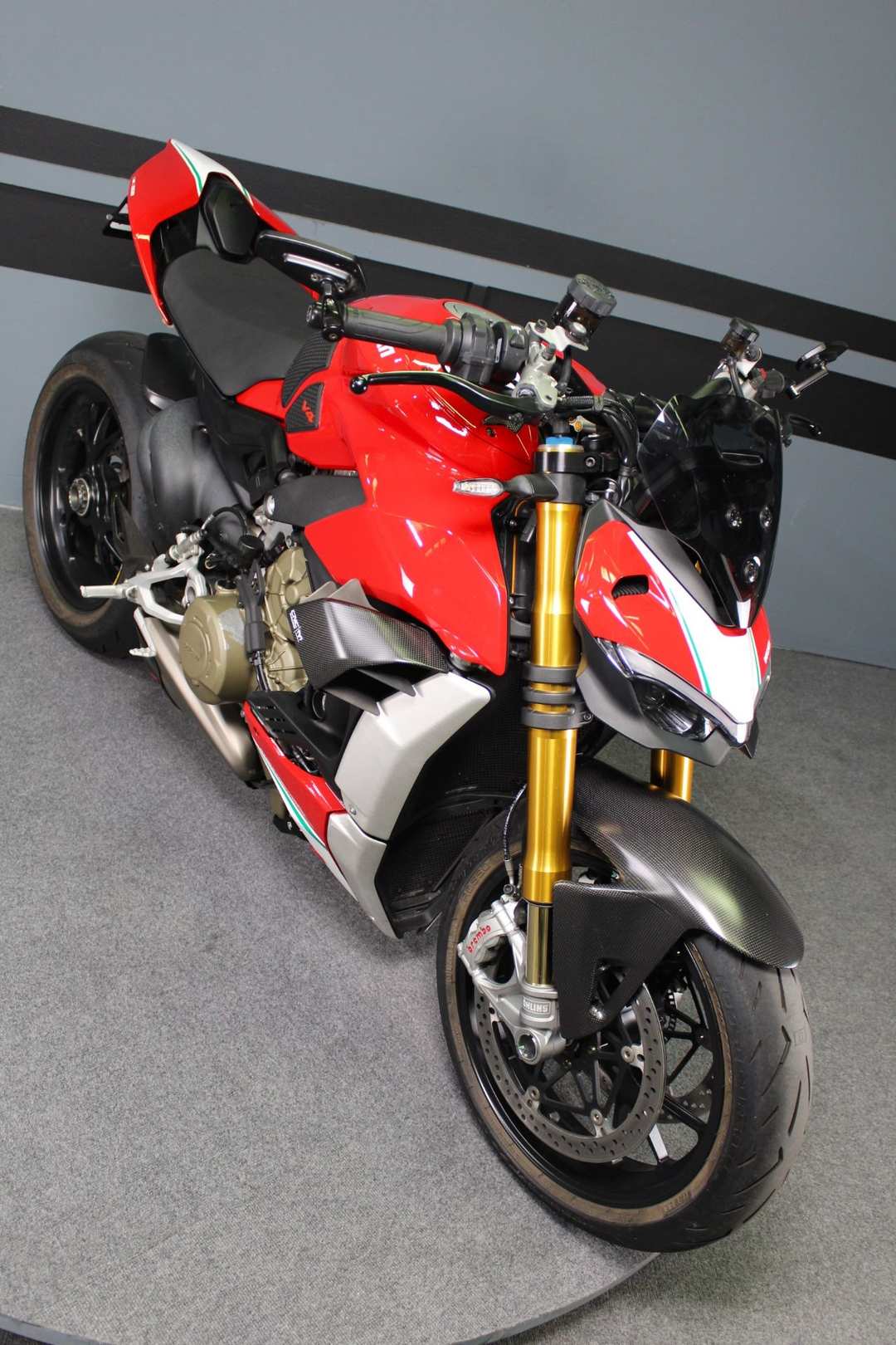 2021 Ducati Streetfighter V4 S - Image 2