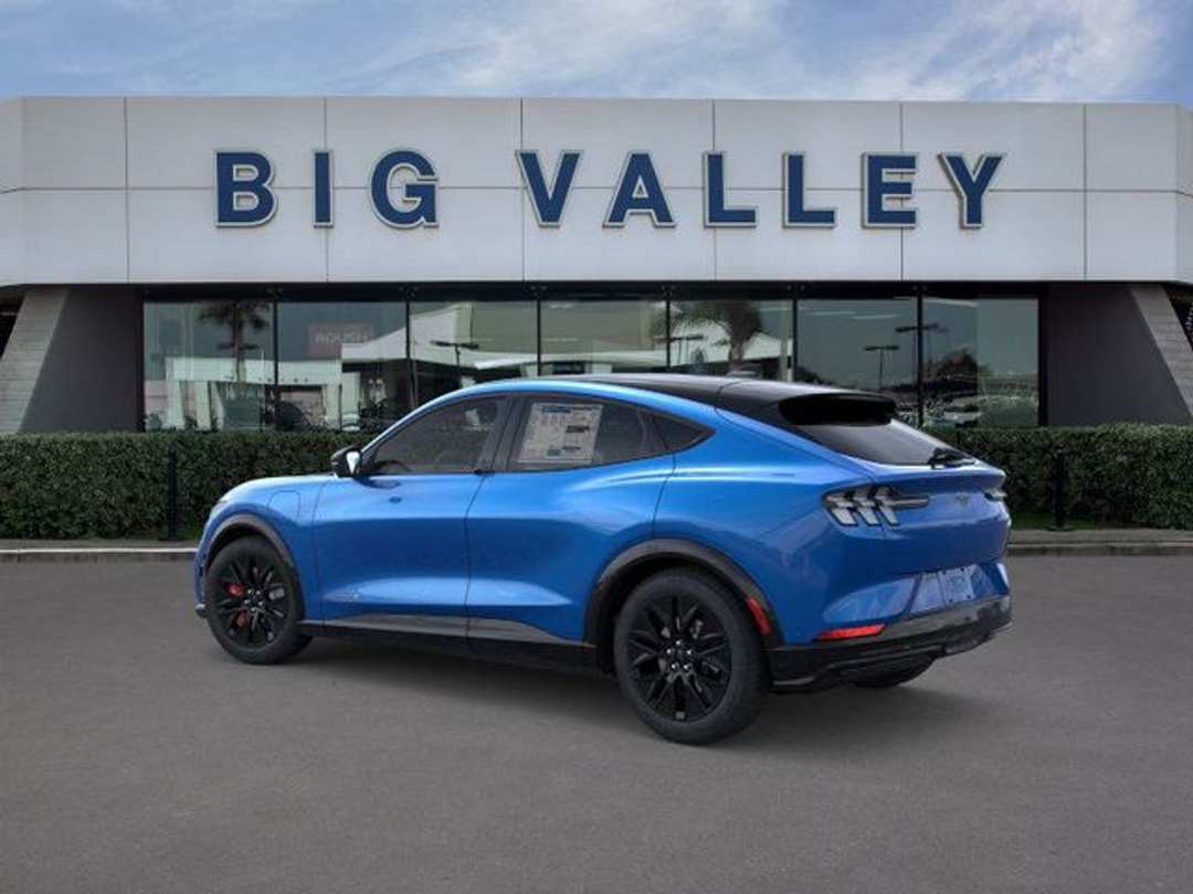 2025 Ford Mustang Mach-E Premium - Image 3