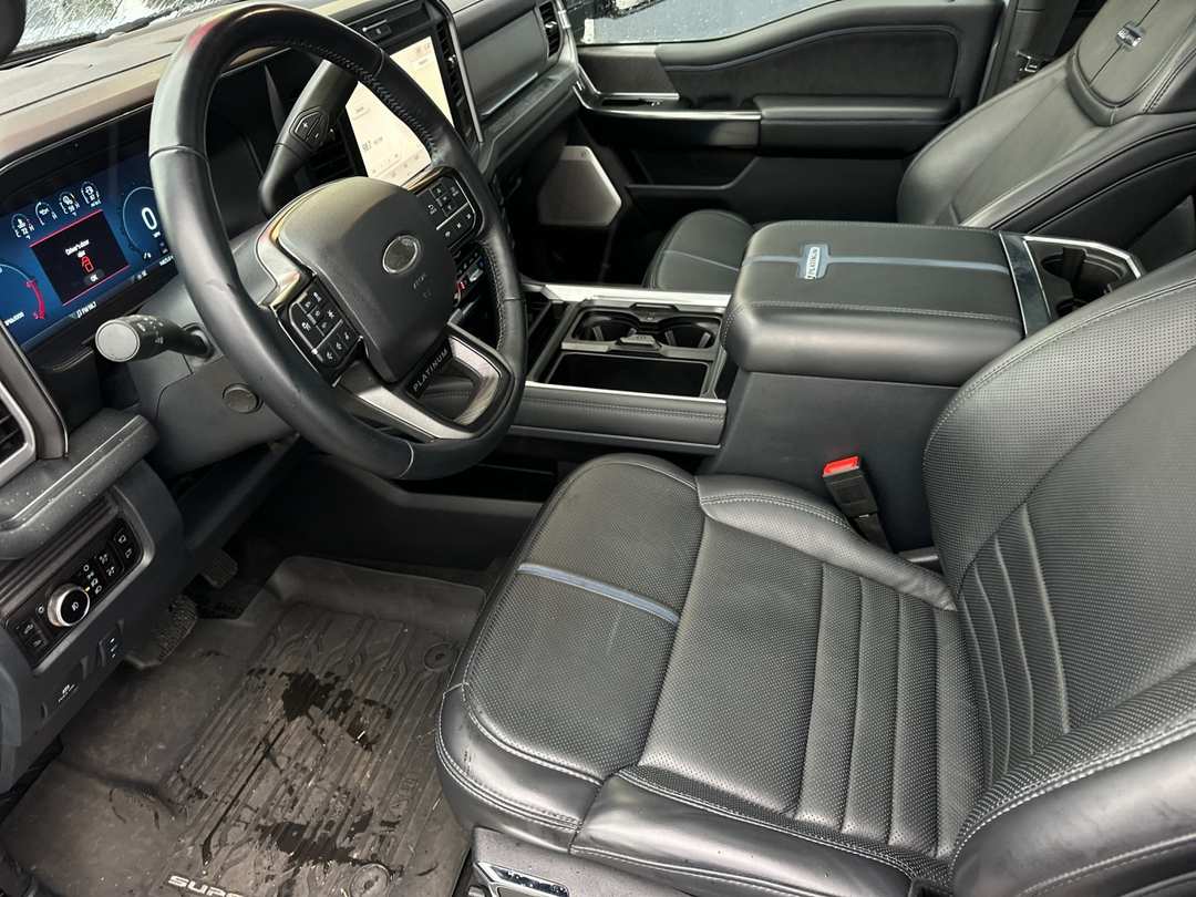 2025 Ford F-350Sd Platinum - Image 9