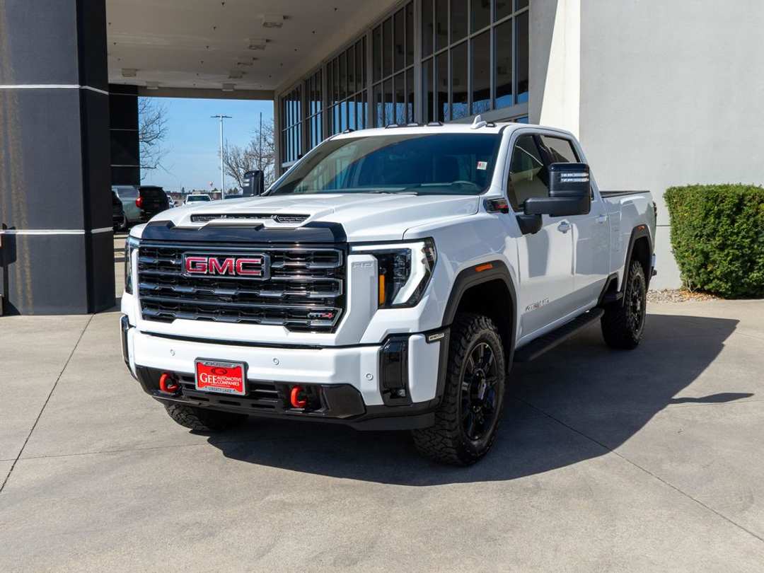 2026 GMC Sierra 2500Hd AT4 - Image 3