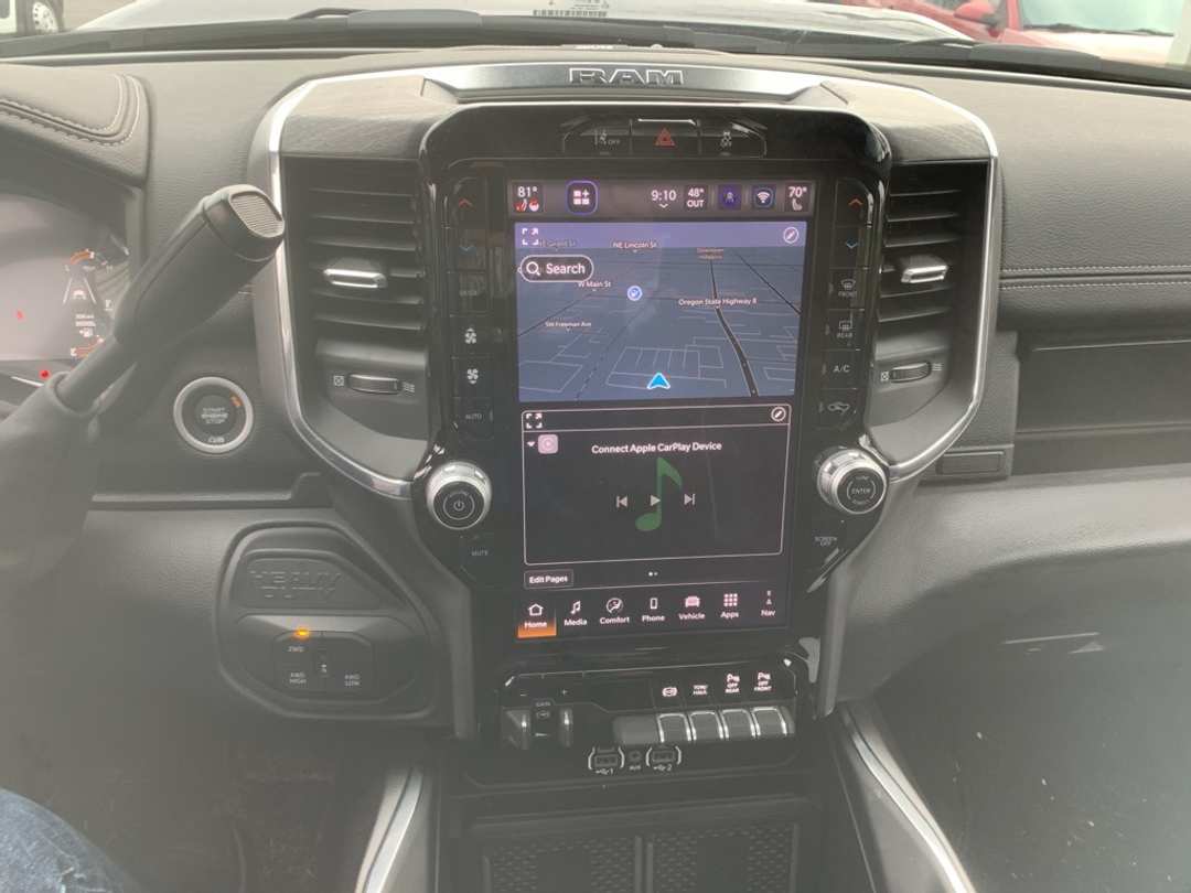 2025 Ram 3500 Laramie - Image 18