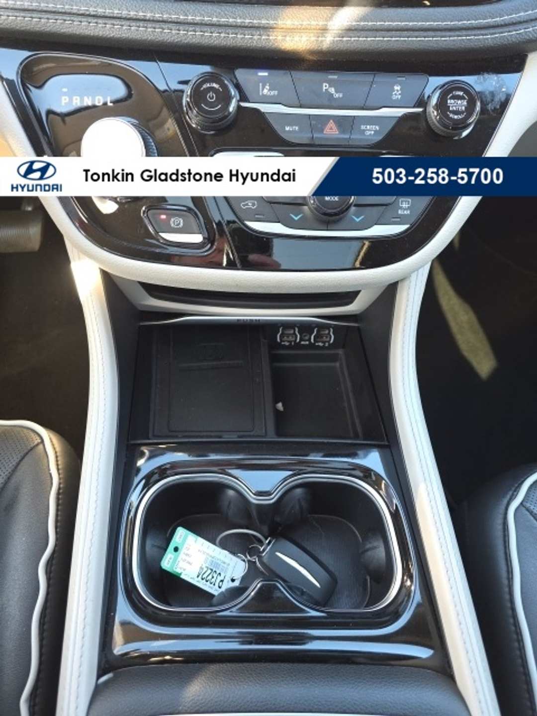 2023 Chrysler Pacifica Limited - Image 21