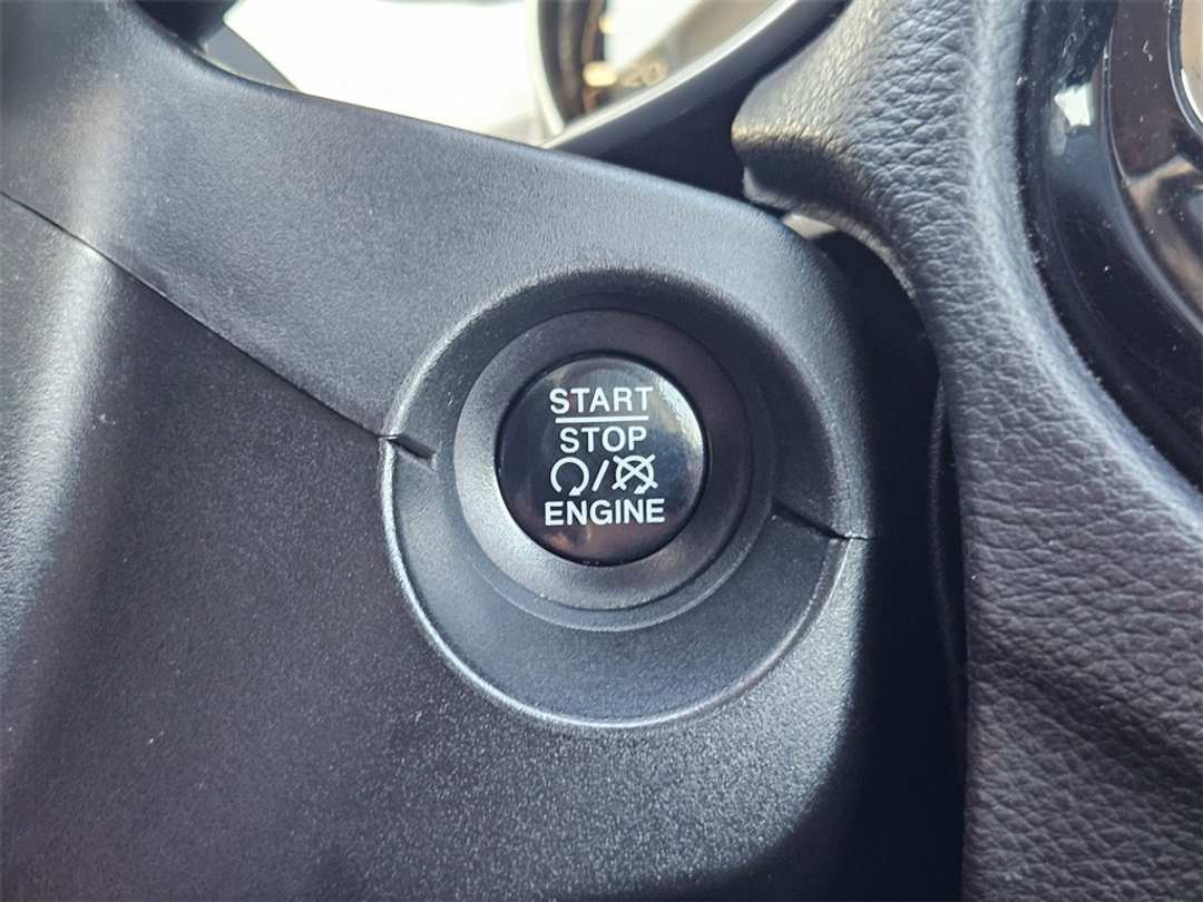 2018 Jeep Compass Limited - Image 17