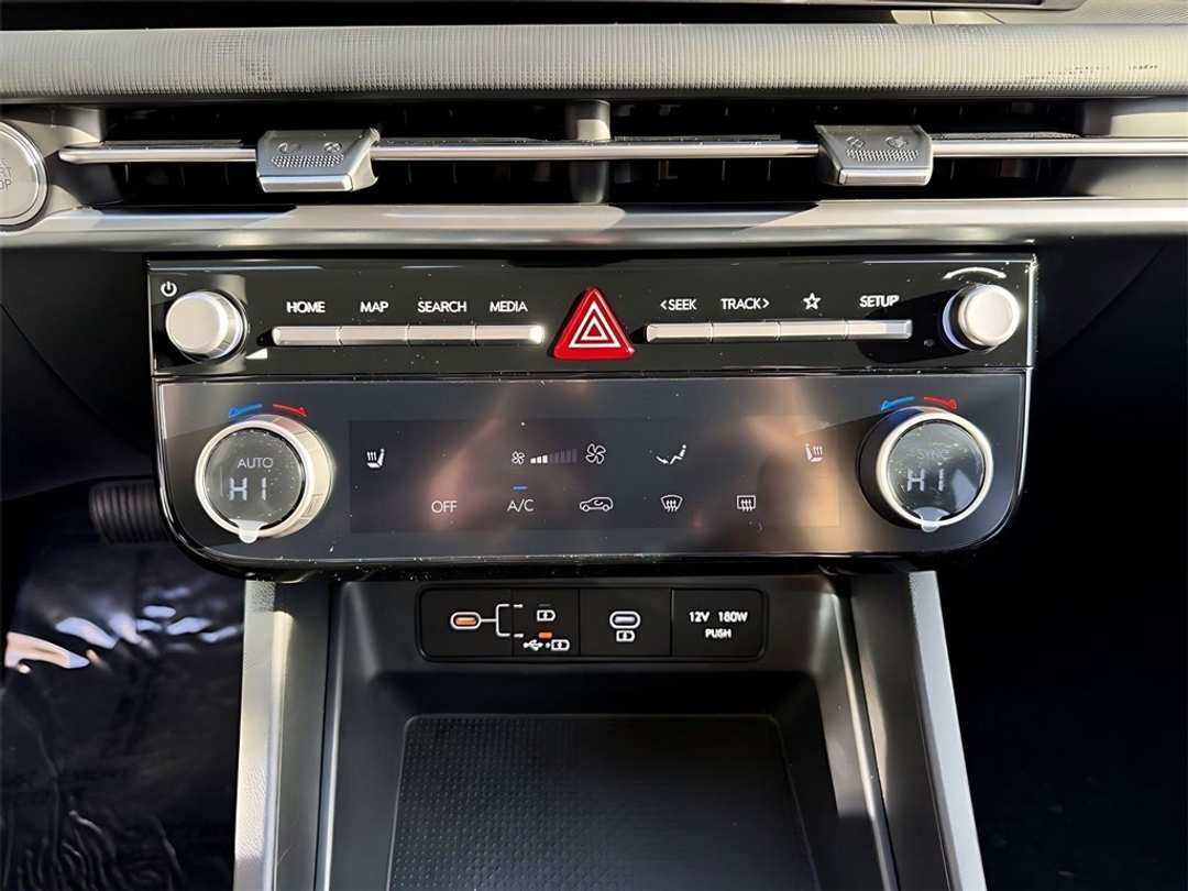 2026 Hyundai Tucson SEL - Image 22