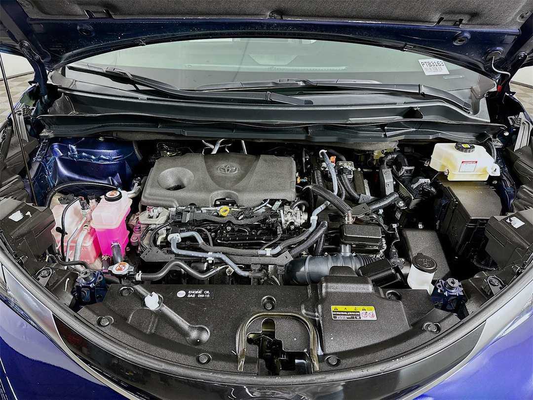 2022 Toyota Sienna XSE - Image 32