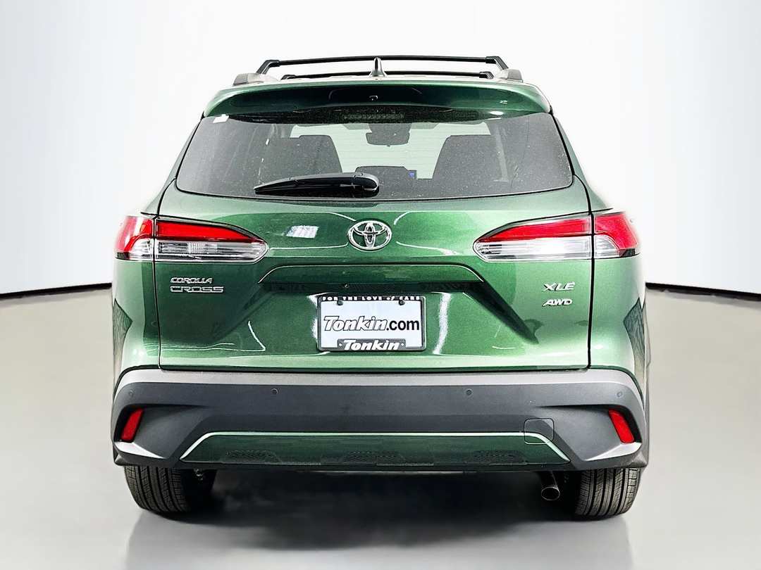 2026 Toyota Corolla Cross XLE - Image 6