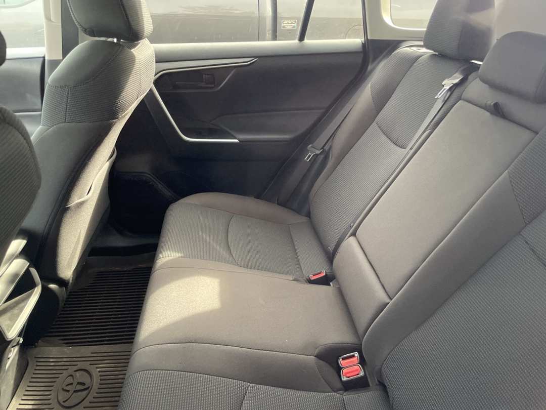 2021 Toyota Rav4 LE - Image 6