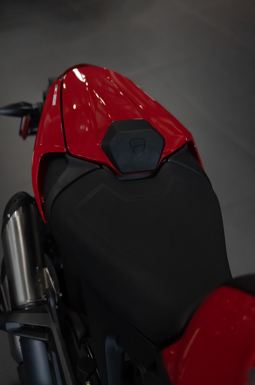 2025 Ducati Monster + - Image 7