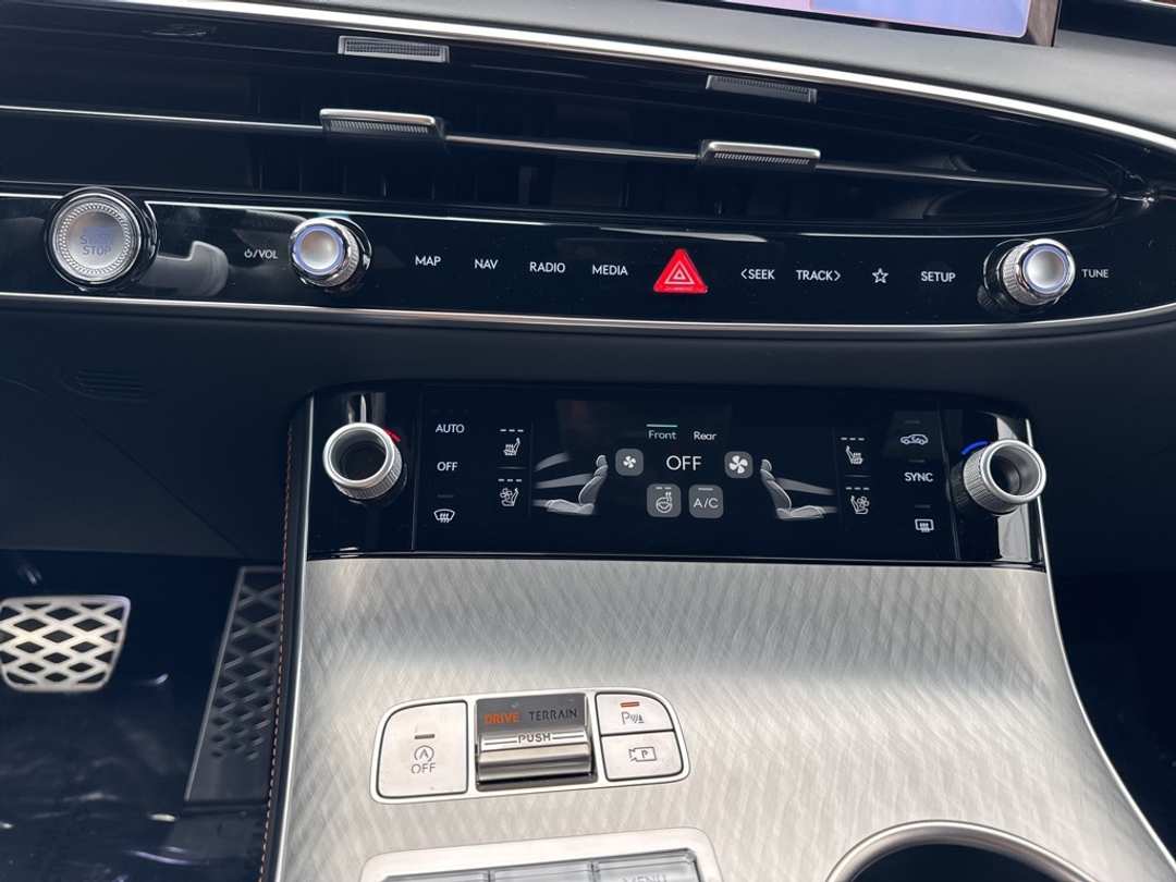 2026 Genesis Gv70 2.5T Sport Prestige - Image 29