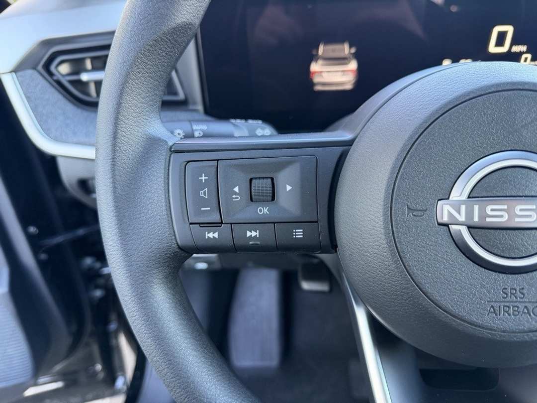 2026 Nissan Kicks S - Image 16