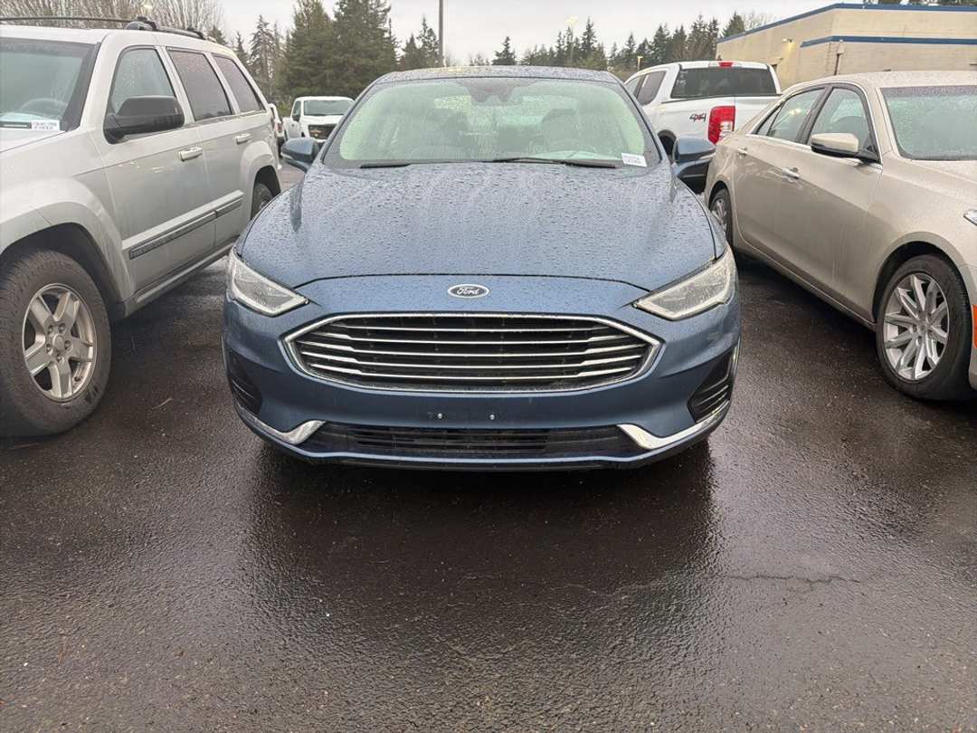 2019 Ford Fusion SEL - Image 2