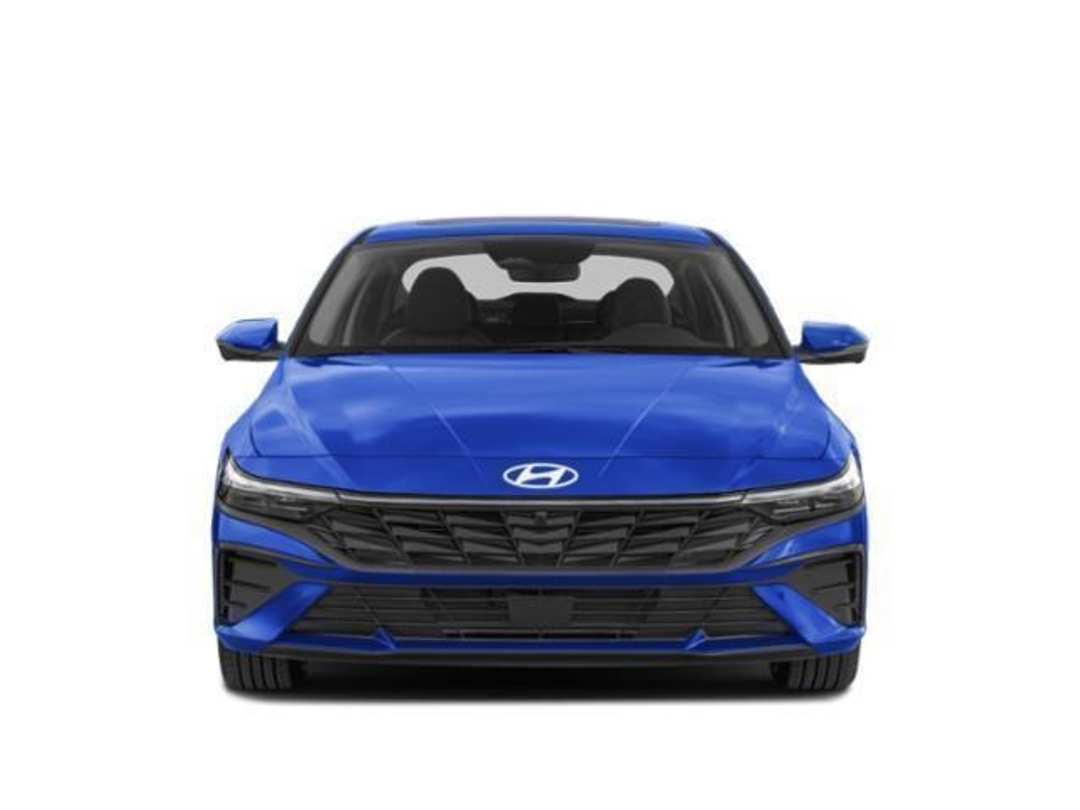 2026 Hyundai Elantra Limited - Image 4