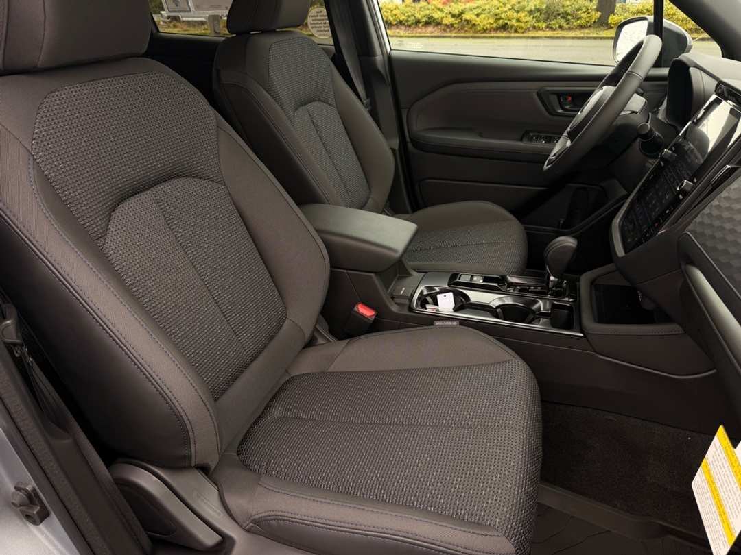 2026 Subaru Forester Premium - Image 27