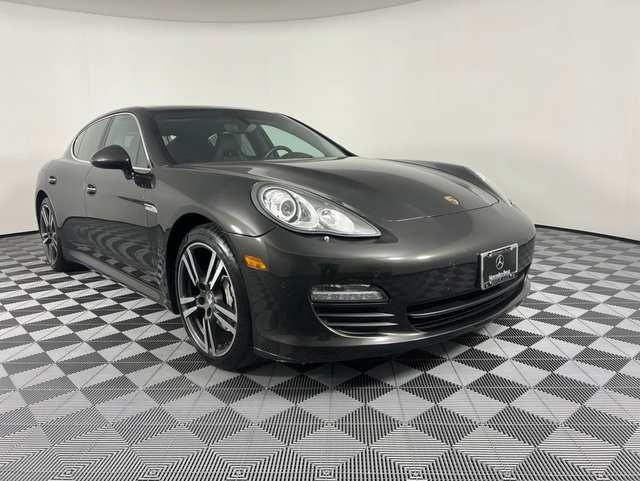 2010 Porsche Panamera 4S