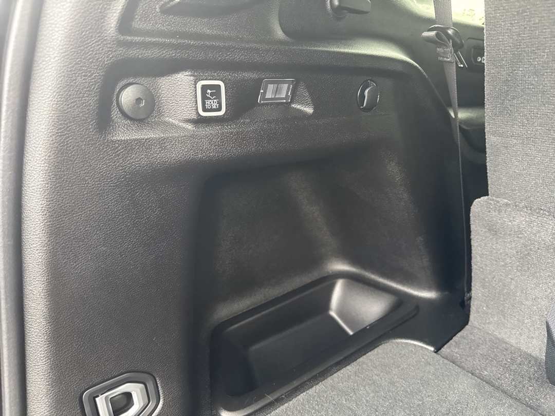 2024 Jeep Grand Cherokee L Altitude X - Image 28